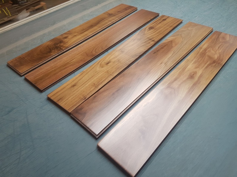 Sàn Gỗ Óc Chó Solid