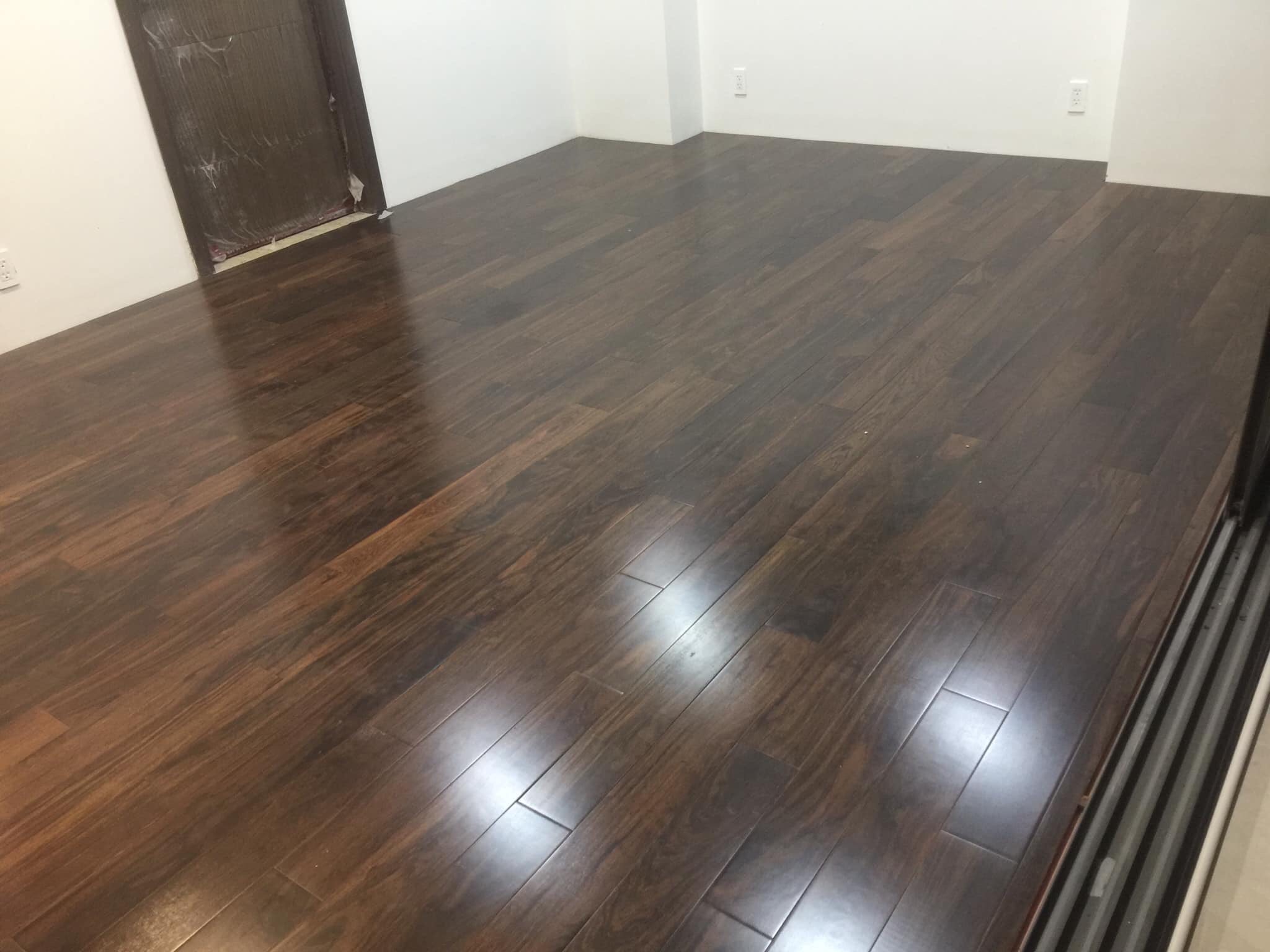 1. Sàn Gỗ Chiu Liu Cao Cấp